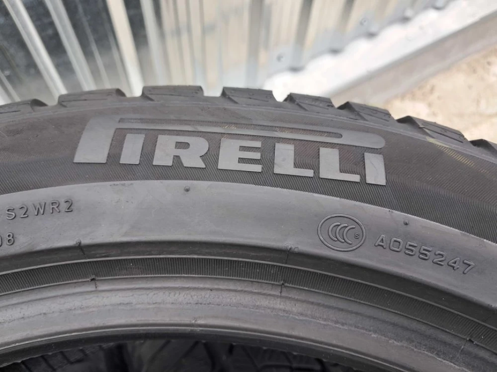 Резина зима 85% протектор Pirelli 225/50 R18 Sottozero 3 RFT