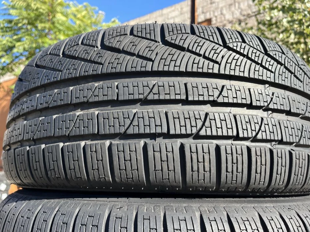 245/45 r18 Pirelli Sottozero Winter Резина зимняя