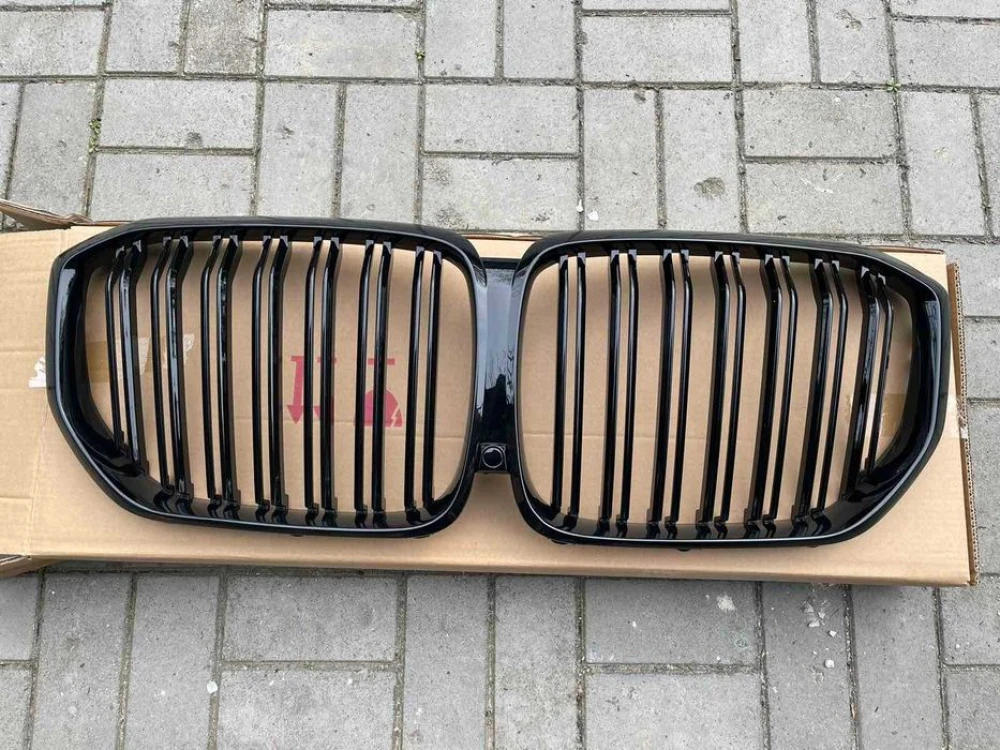 Решетка радиатора BMW X5 G05 ноздри тюнинг решітка X5m