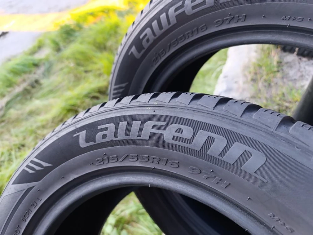 Зимові шини Laufenn 215/55 R16 резина Р16