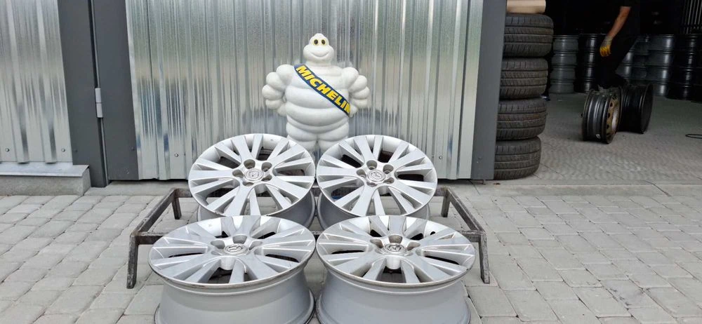 Диски Mazda R17 5x114,3 7J ET60 Mazda 6 Atenza Honda Accord Kia