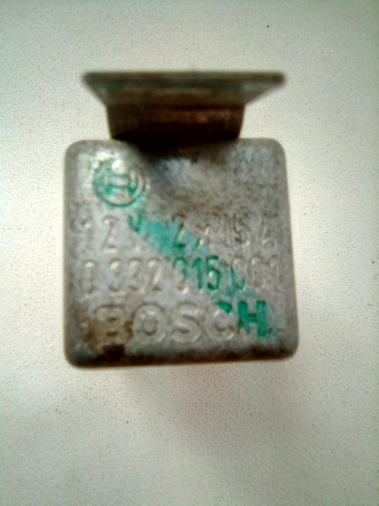 Реле 0332015001 BOSCH