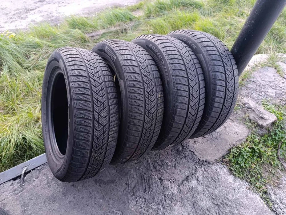 Зимові шини Pirelli 205/60 R16 резина Р16