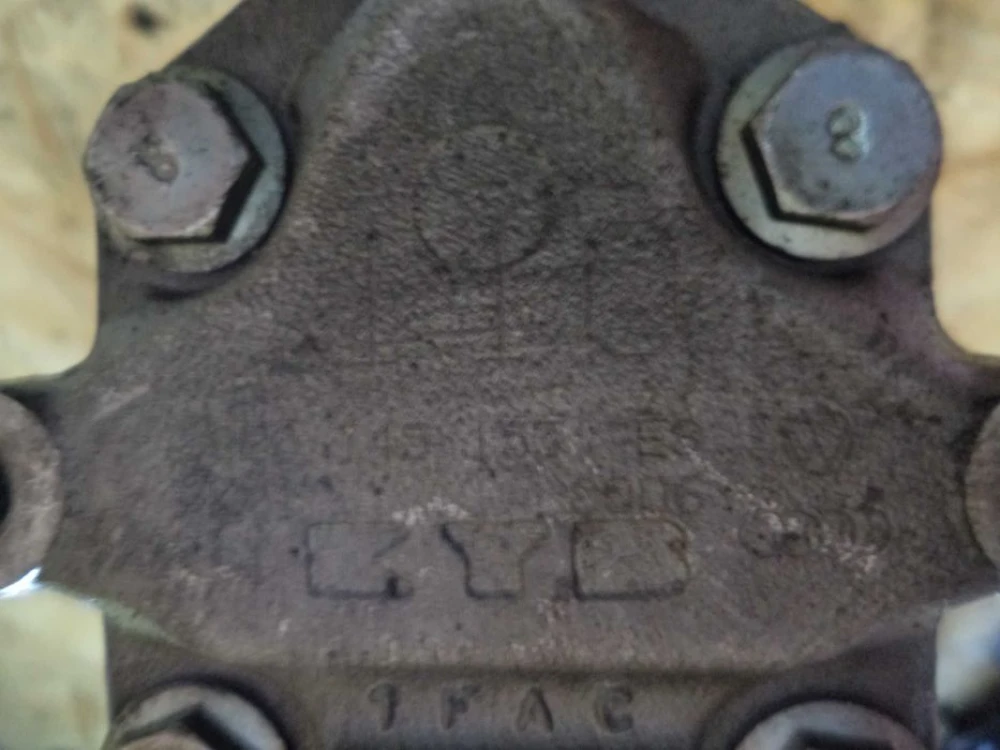 Насос гидроусилителя (ГУР) Audi A4 (B6) (B7) (1,6-1,8-2,0)   8E0145153