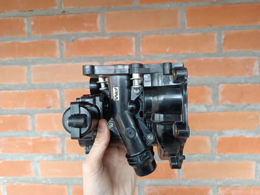 Термостат Audi Volkswagen 06l121111 06l121111g 06l121111h