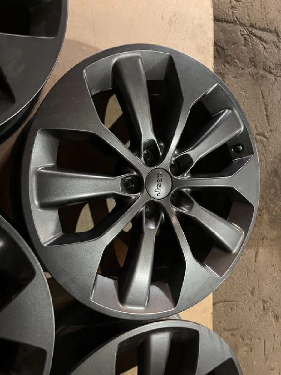 Диски jeep cherokee kl r19