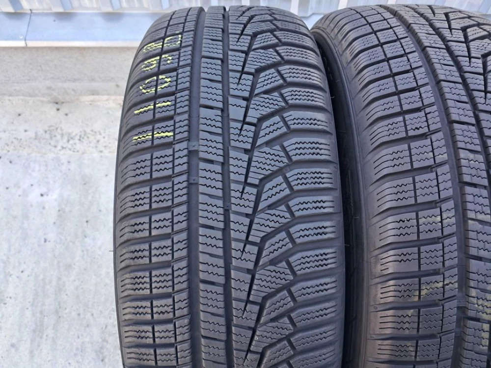 Резина зима 85% протектор Hankook 215/60 R16 I'Cept EVO 2