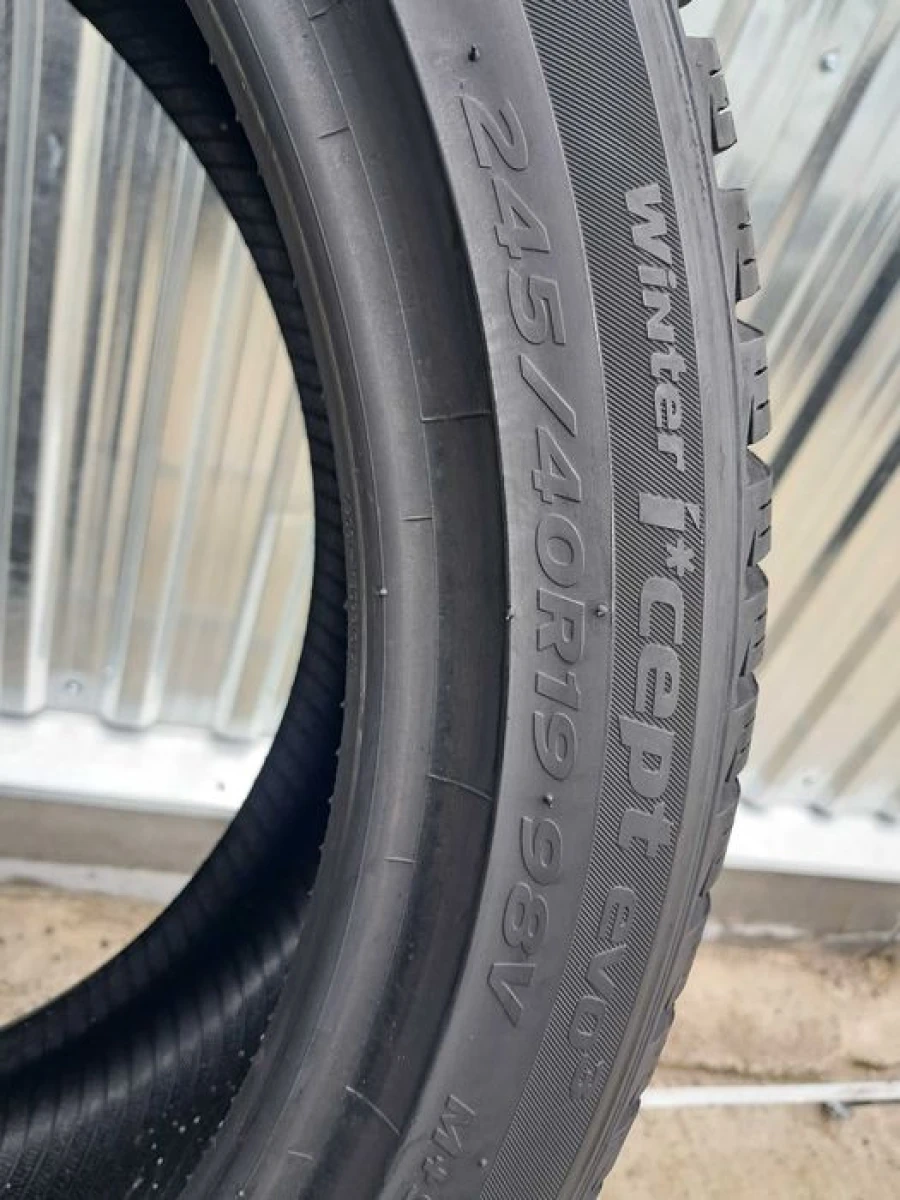 Резина зима 99% протектор Hankook 245/40 R19 Winter I'Cept EVO3 DOT23