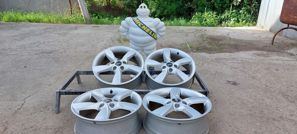 Диски Audi R17 5x112 6J ET48 A3 S3 Leon Octavia Yeti VW Golf R Caddy
