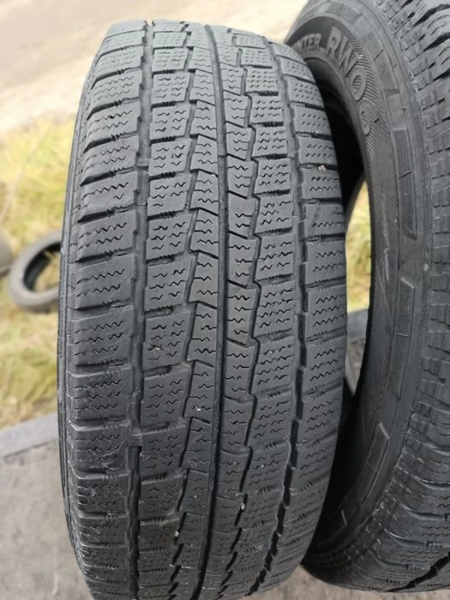 Зимові шини Hankook 215/65 R16C резина цешка Р16 С