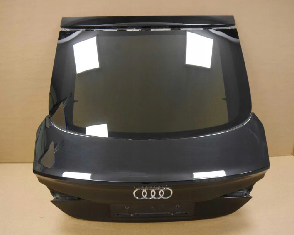 Крышка багажника Audi A5 8W