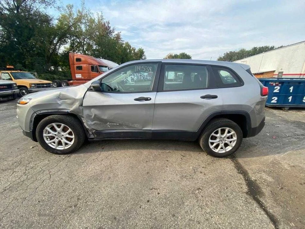 Стекло двери боковое левое правое Jeep Cherokee KL Запчасти