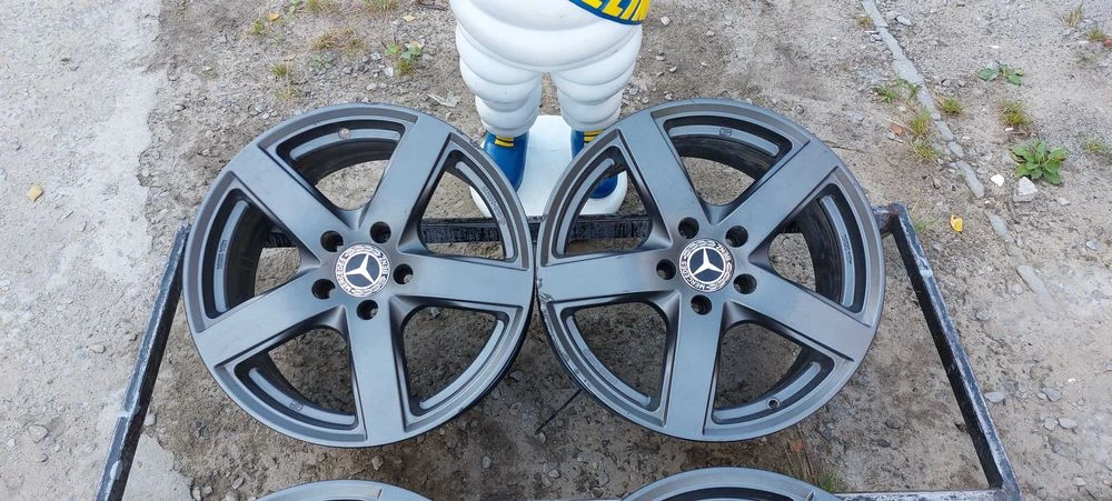 Диски Mercedes (OZ) R17 5x112 7.5J ET45 C E Class VW Skoda Seat Audi