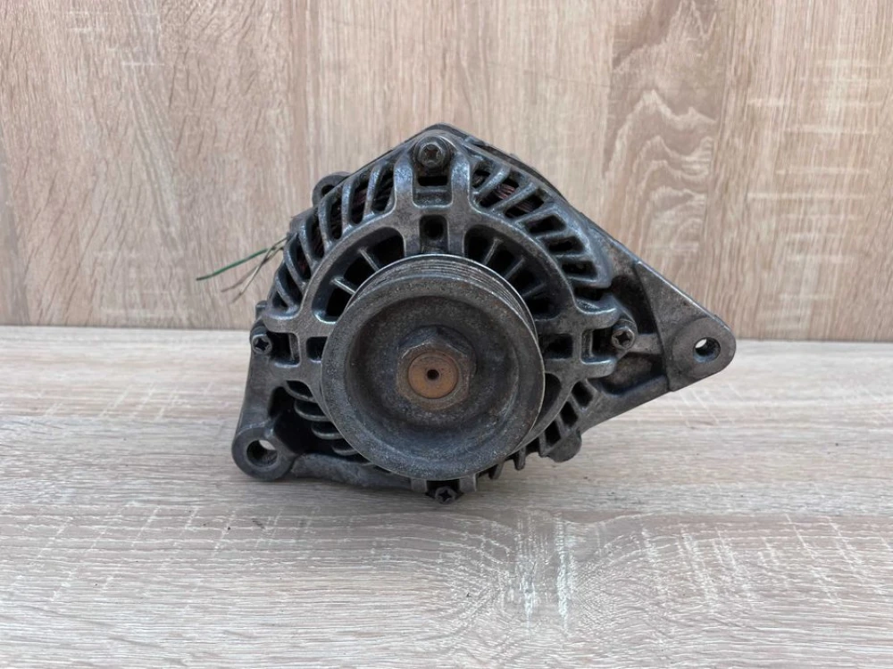 Генератор 1800A311 MITSUBISHI 2.5 L200