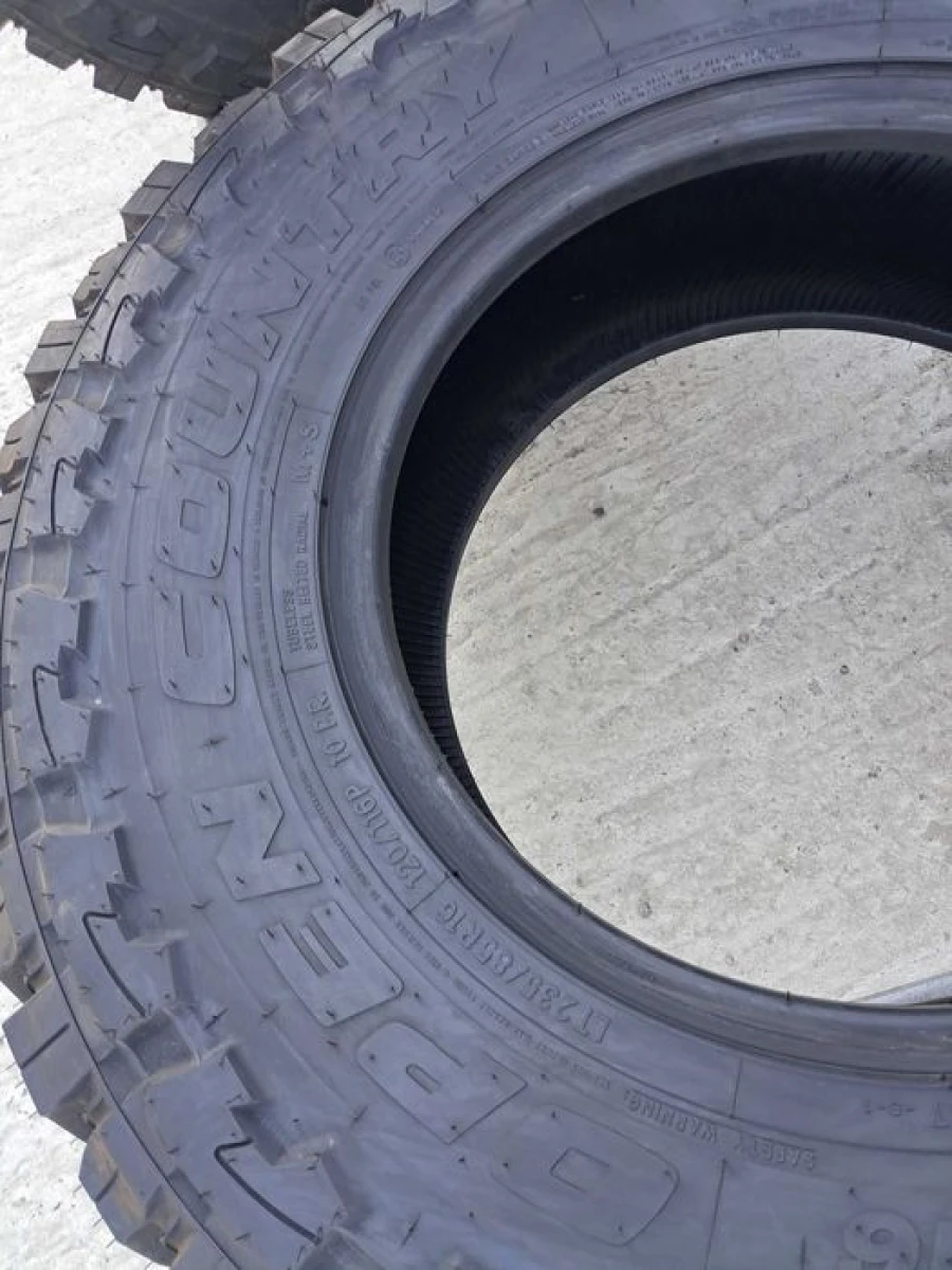 Резина НОВА Toyo 235/85 R16 OPEN Country Made in Japan