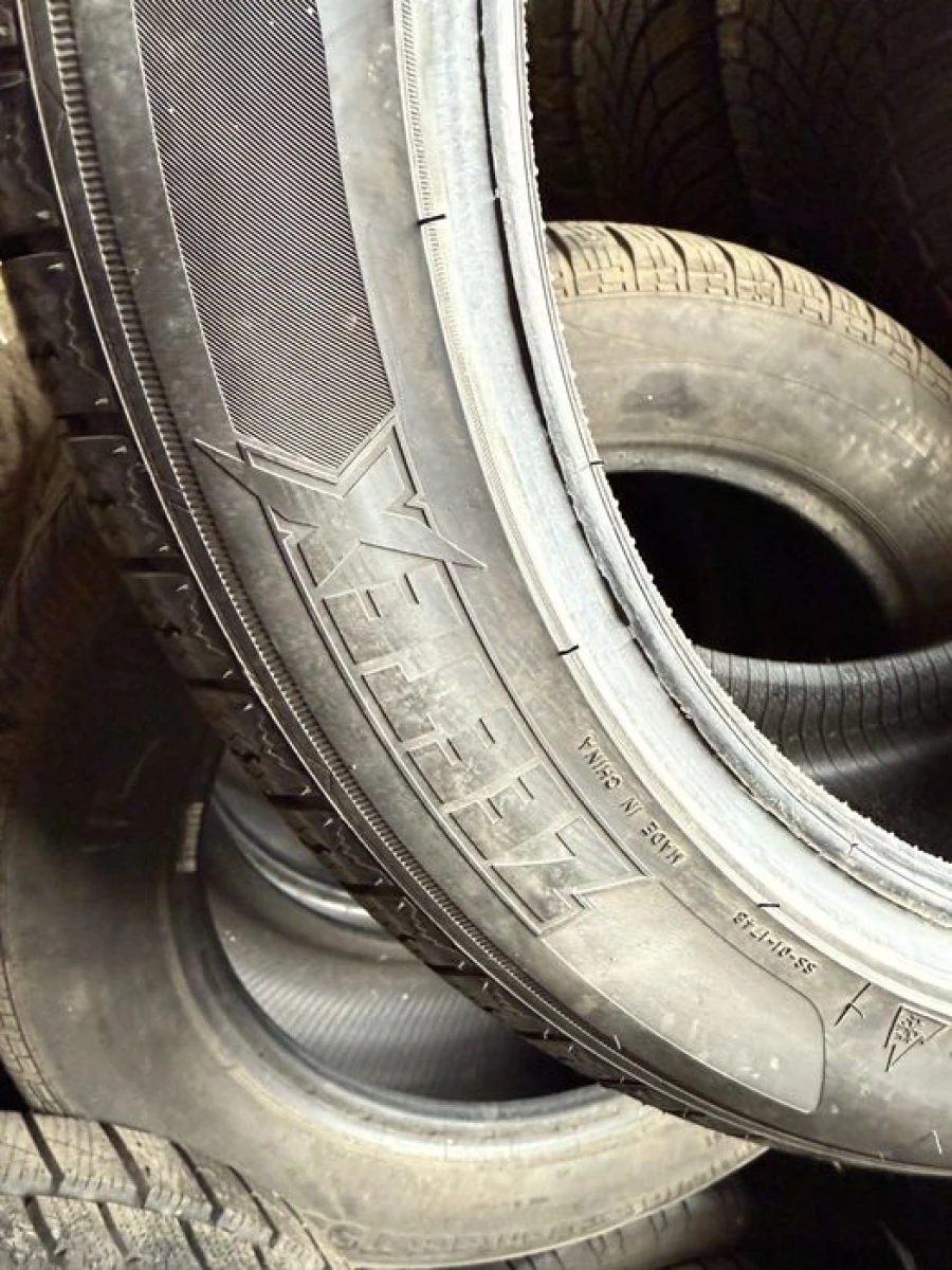 235/45 r18 Zeetex WH1000 Резина зимняя 23 год