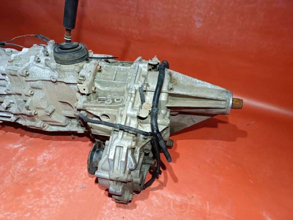 Коробка передач Nissan Navara d40 мех роздатка
