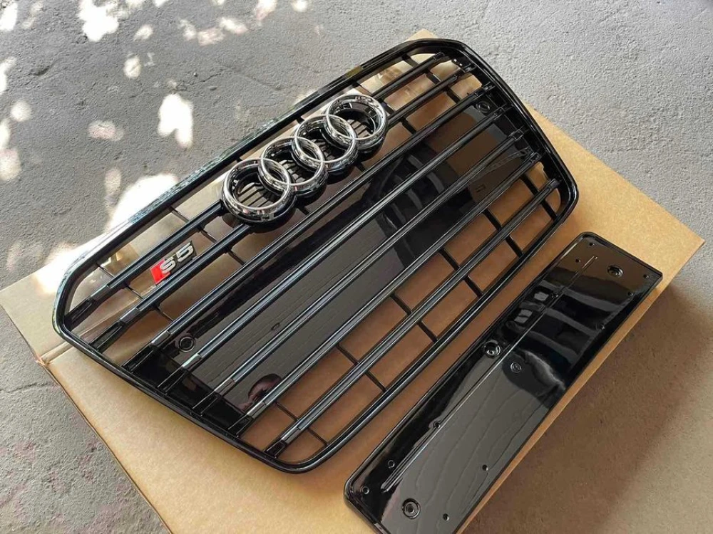 Решетка радиатора Audi A5 8T (12-16) тюнинг S5 RS5 решітка радітора