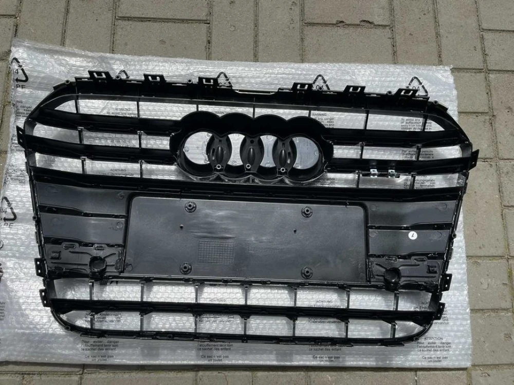 Решетка радиатора Audi A6 C7 (11-14) тюнинг решітка стиль S6 чорна