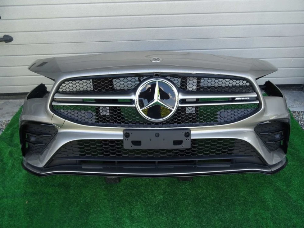 Бампер передний AMG Mercedes Benz CLA W118