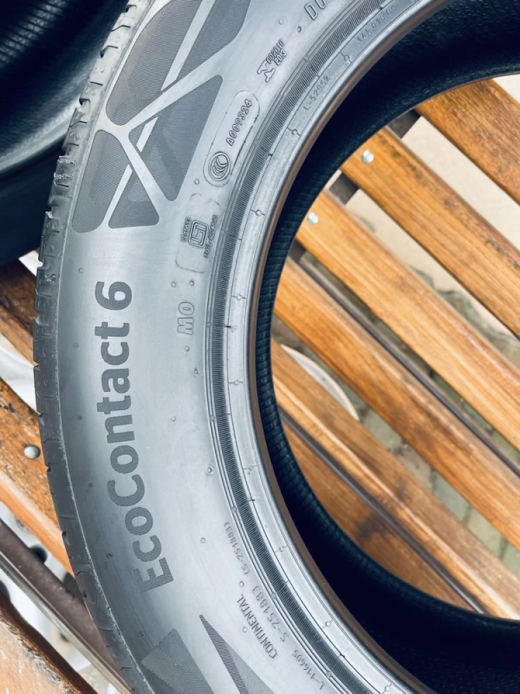 Пара шин 235/55 R18 Continental 2020p