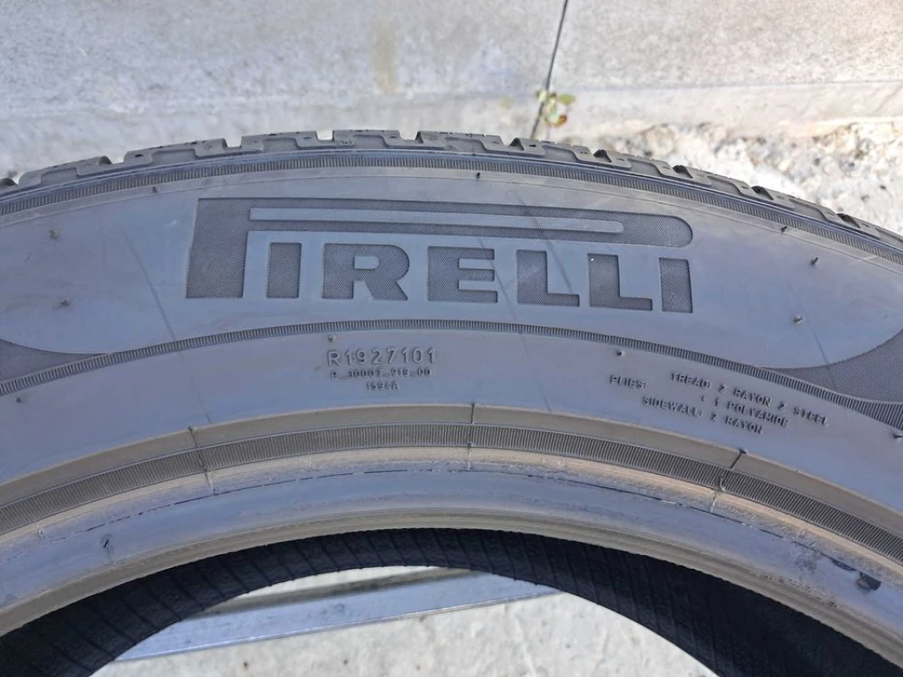 Резина зима 90% протектор Pirelli 255/55 R20 Scorpion Winter