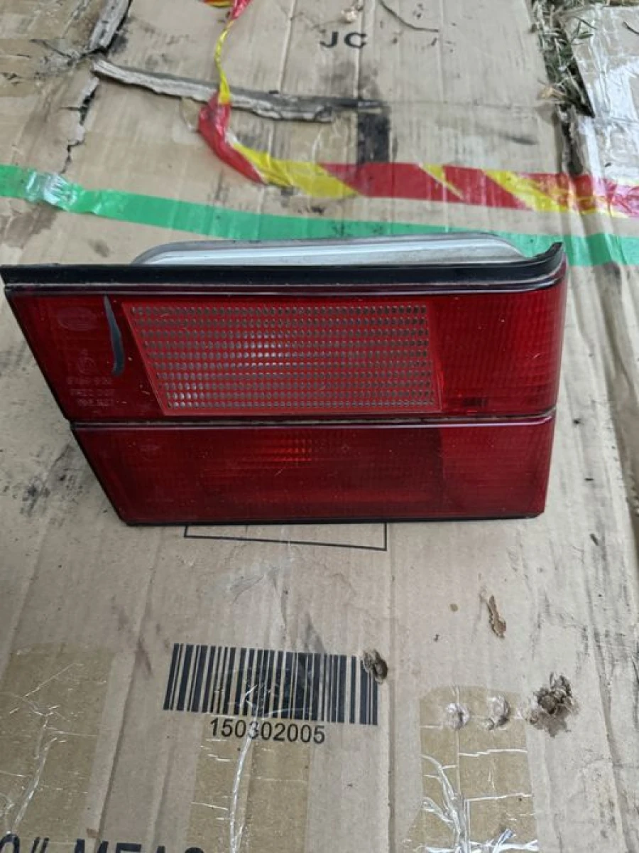 стоп правий задний задняя bmw e 34 1384012r