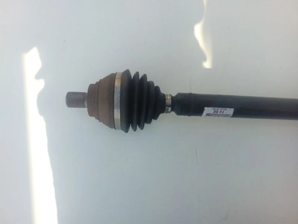 Полуось Приводной вал 1K0 407 272 QF Skoda Superb 2 Шкода Суперб DSG