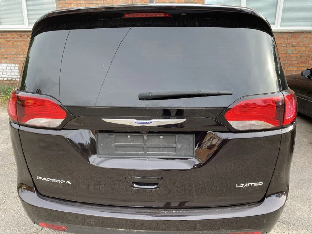 Крышка багажника, ляда, дверь Chrysler Pacifica
