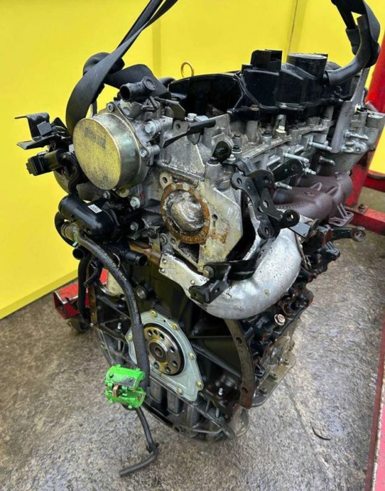Двигатель 2.0 Евро 5 Renault Trafic мотор трафик виваро двигун Vivaro