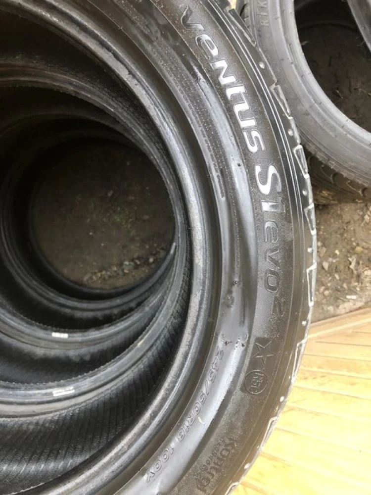 Шини літні Hankook 245/50/18