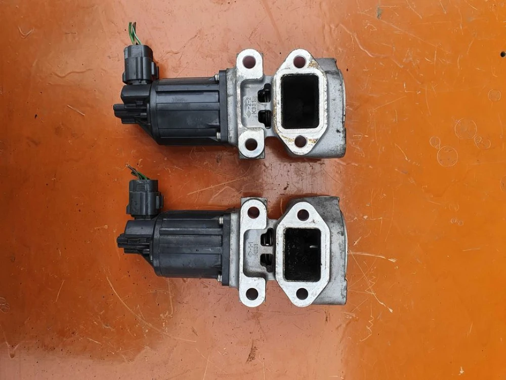 Клапани EGR K5T70380  ЕГР Opel 1.7 Astra J