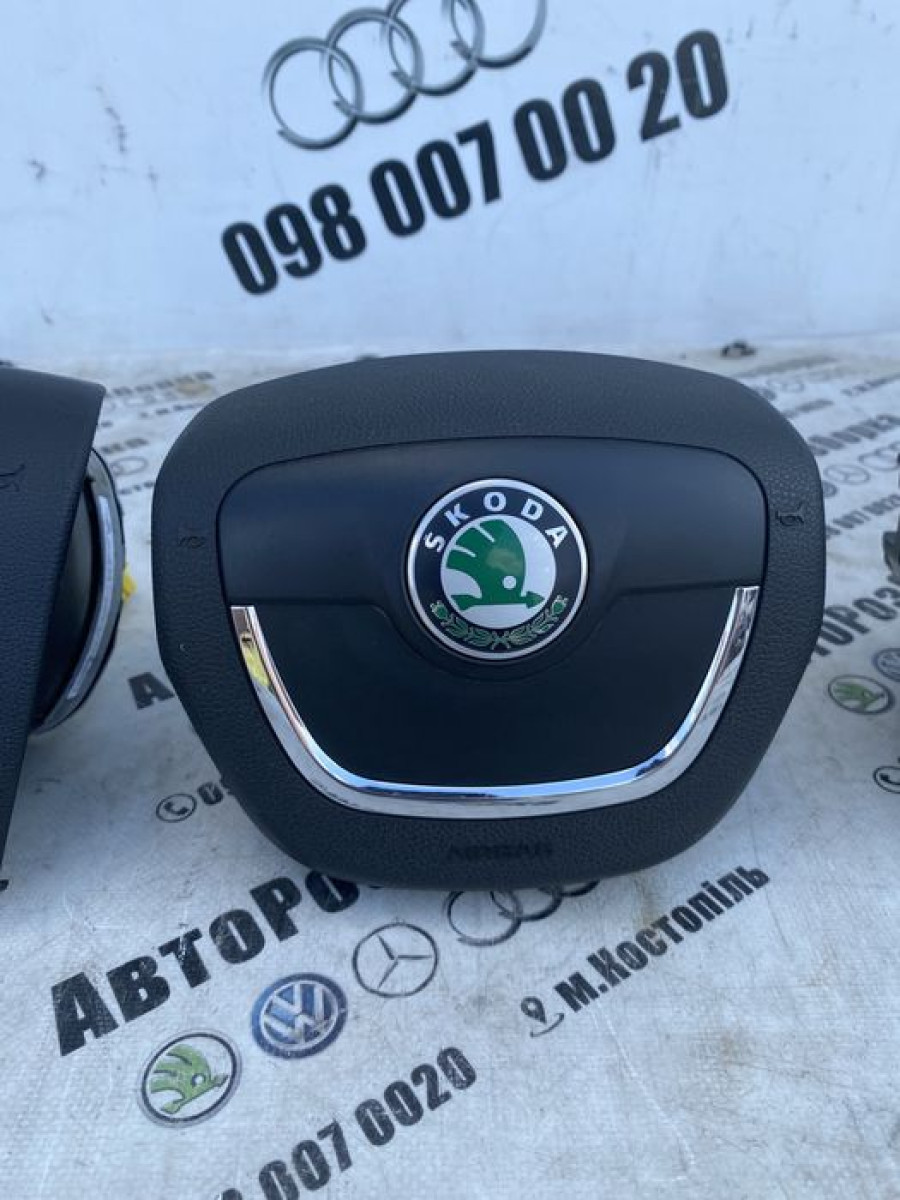 Подушка Безпеки AirBag в руль Skoda Superb 2 A5 Yeti Fabia