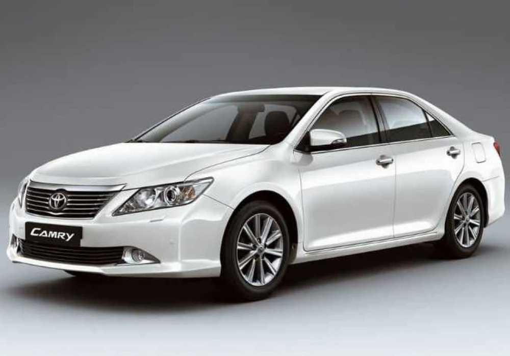 Крышка багажника (ляда) Toyota Camry 50. Разборка Toyota Camry 50