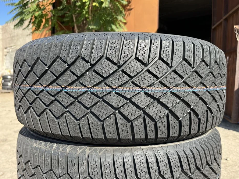 225/55 r17 Continental VikingContact 7 НОВАЯ Резина зимняя