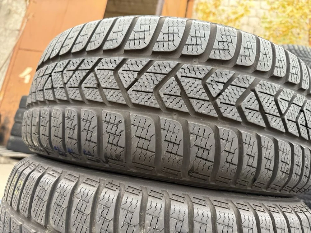 215/50 r17 Pirelli Sottozero 3 winter Резина зимняя