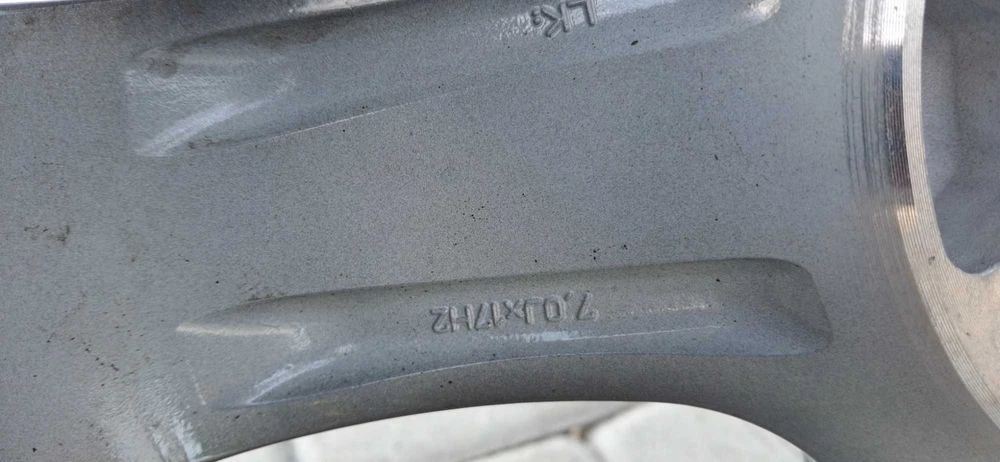 Диски Toyota (Brock) R17 5x100 7J ET45 Avensis Matrix Lexus CT