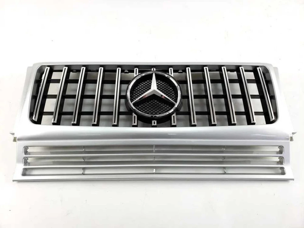 Решетка радиатора mercedes G W463 90-18г.GT стиль (Silver Chrome)