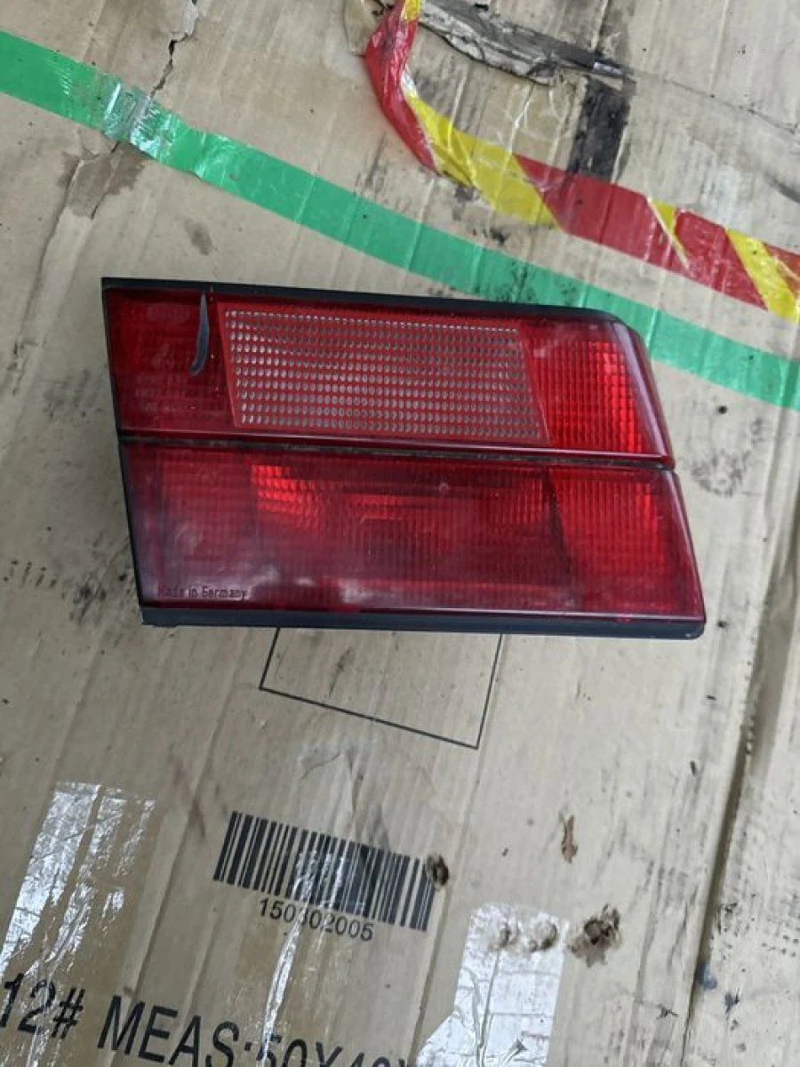 стоп правий задний задняя bmw e 34 1384012r
