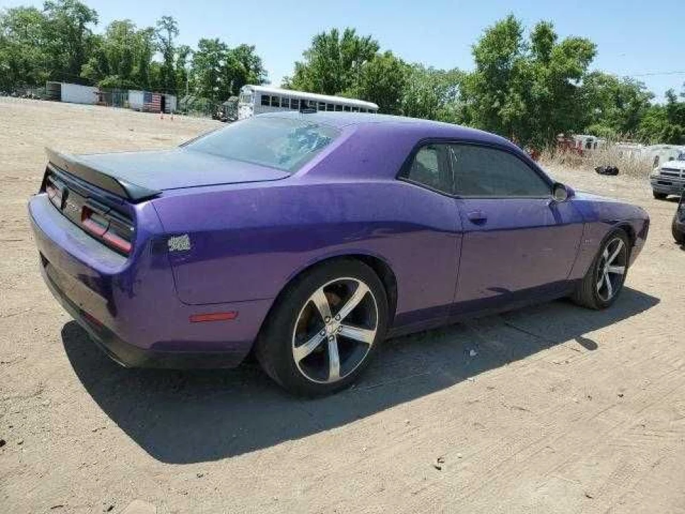 Dodge Challenger кузов/розборка/запчастини