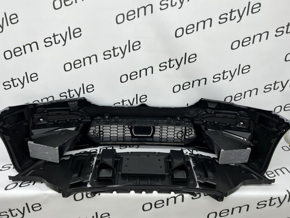 Передний бампер   BMW G30 в стиле F90 2021+ Рестайлинг