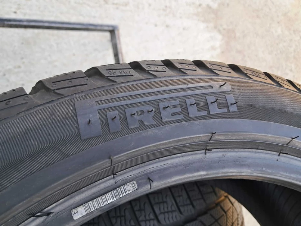 Резина зима 95% протектор Pirelli 225/45 R18 Sottozero 3 * Runflat BMW