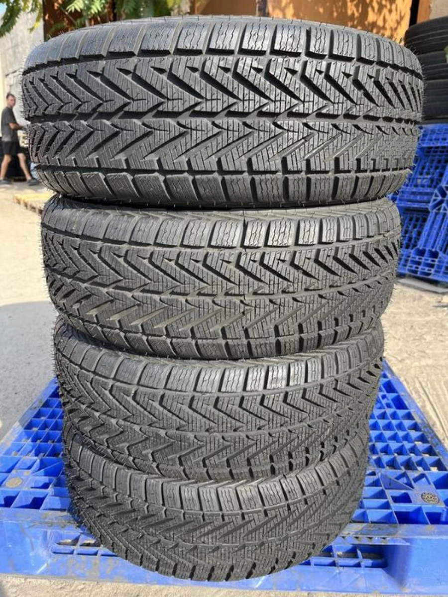 215/55 r16 Vredeshtein Wintrac Xtreme НОВАЯ Резина зимняя