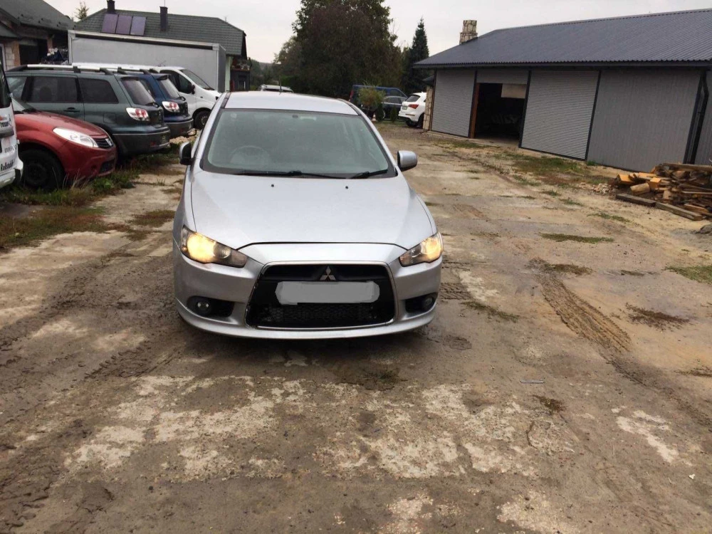 Mitsubishi lancer X кузовні запчастини,автозапчасти