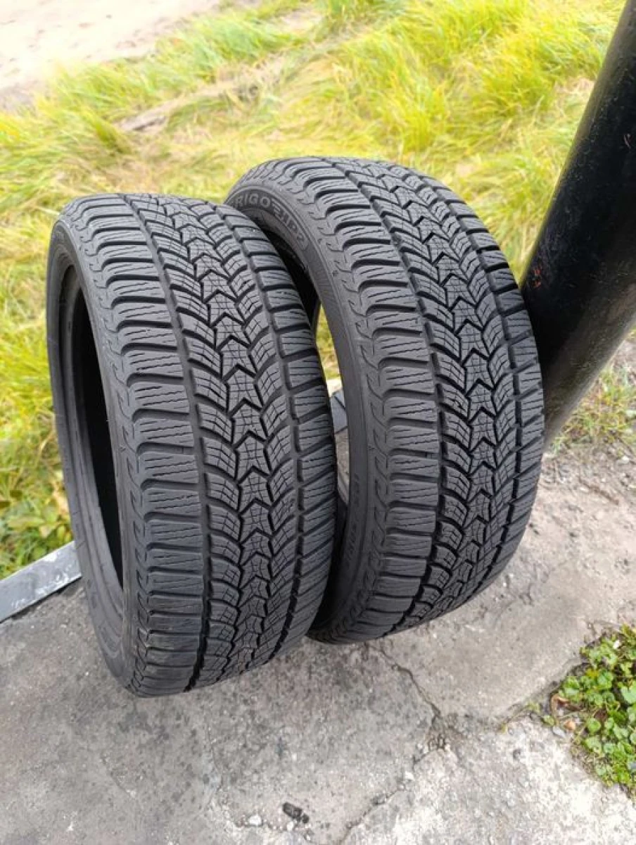 Майже нові зимові шини Debica 195/50 R15 резина Р15