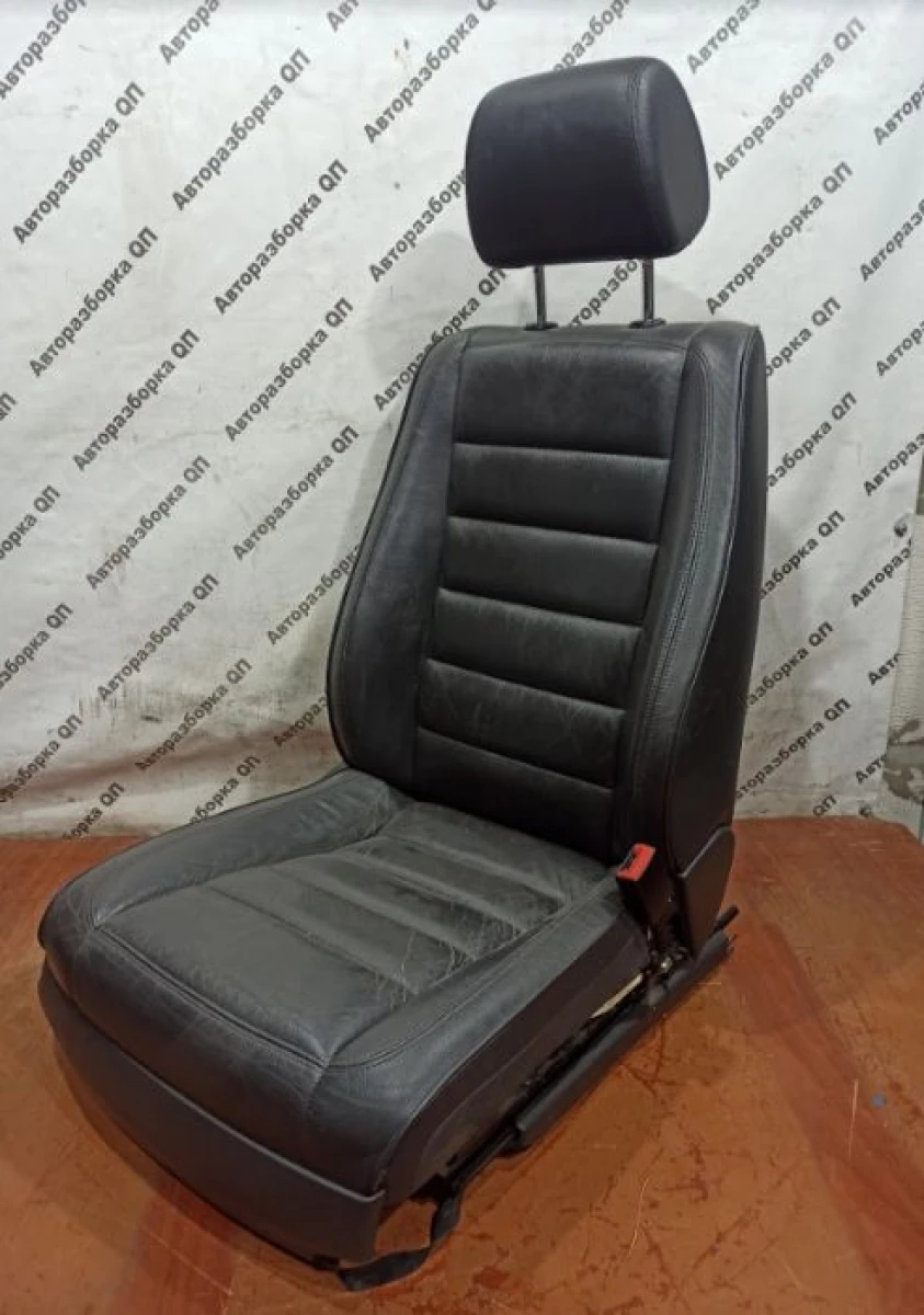 Салон (кожа) VW Touareg 1 поколения. Разборка Volkswagen Touareg 7L