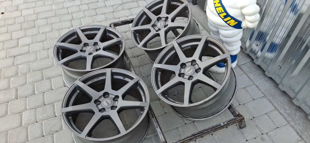 Диски Alutec R18 5x112 8,5J ET48 Mercedes E Audi A4 A8 Skoda VW Seat