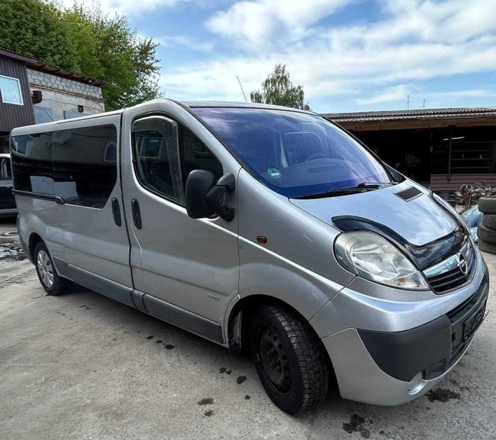 Олель Віваро Розбірка  Разборка опель виваро Opel Vivaro Мотор Піввісь