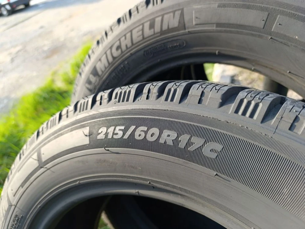 Зимові шини Michelin 215/60 R17C резина цешка Р17 С