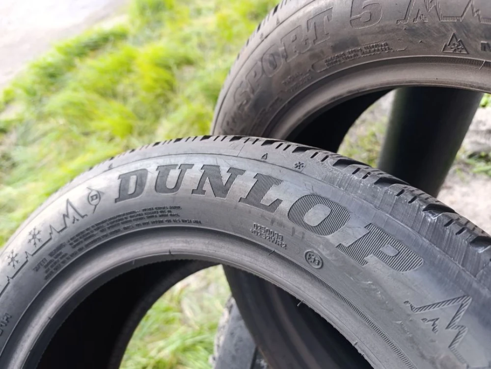 Зимові шини Dunlop 205/55 R16 резина Р16